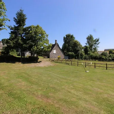 Maison De Caractere Avec Sauna, Jardin, Cheminee Et Activites Nature, Pres De Salers - Fr-1-742-24 Tatil Evi
